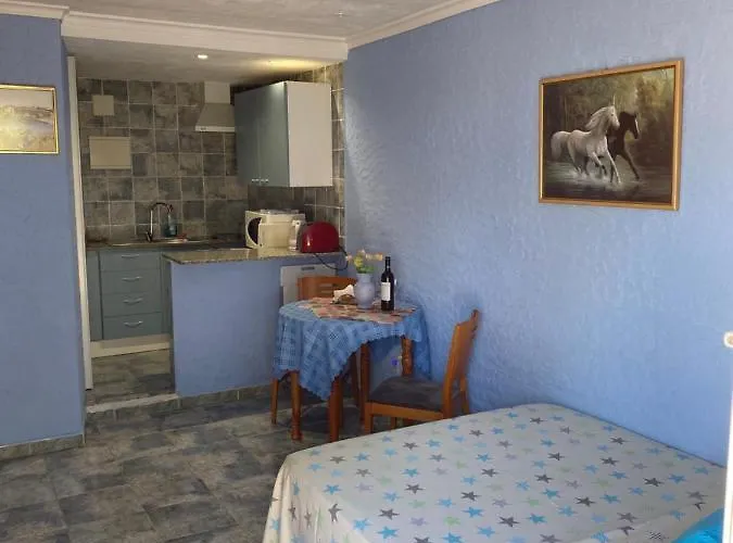 Апартаменти Playa Ii